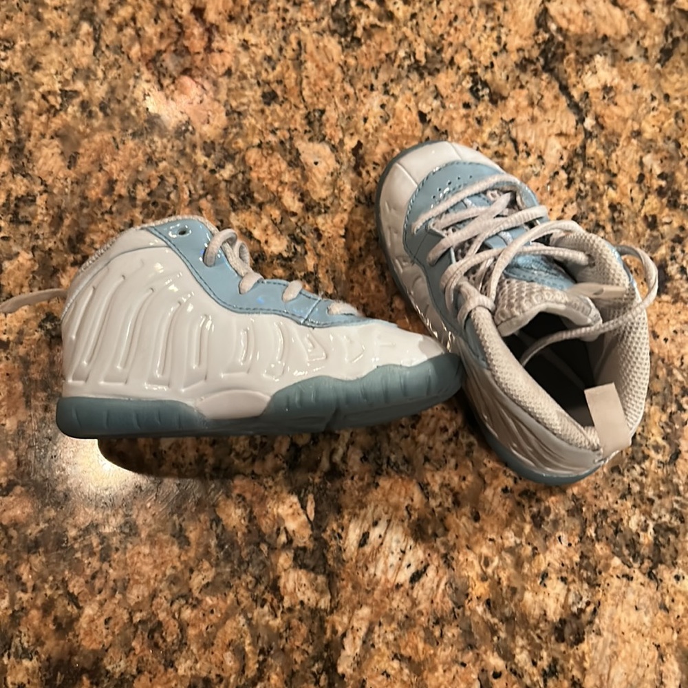 Foamposite toddler size 7c - Picture 4 of 4
